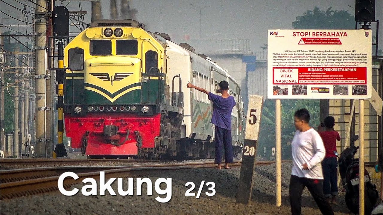 2/3 Nonton Kereta Api Lewat Di Cakung 24/06/2025, Saingan KAJJ Dan KRL (ReUp)
