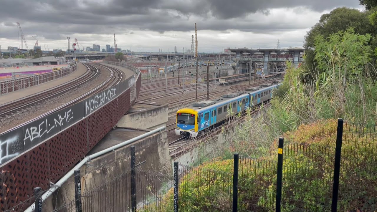Melbourne Metro & V/Line Trains passing by Rail Viewing Platform at ...