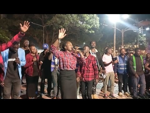 BODABODA FT THE BAND LIVE MINISTRATION MOI AVENUE 