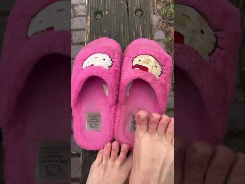 Hello kitty slippers walk beautiful canal 😻💗
