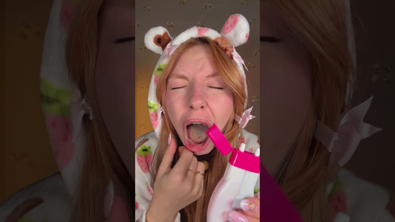 Ух ты, самая кислая конфета в мире 😱😳