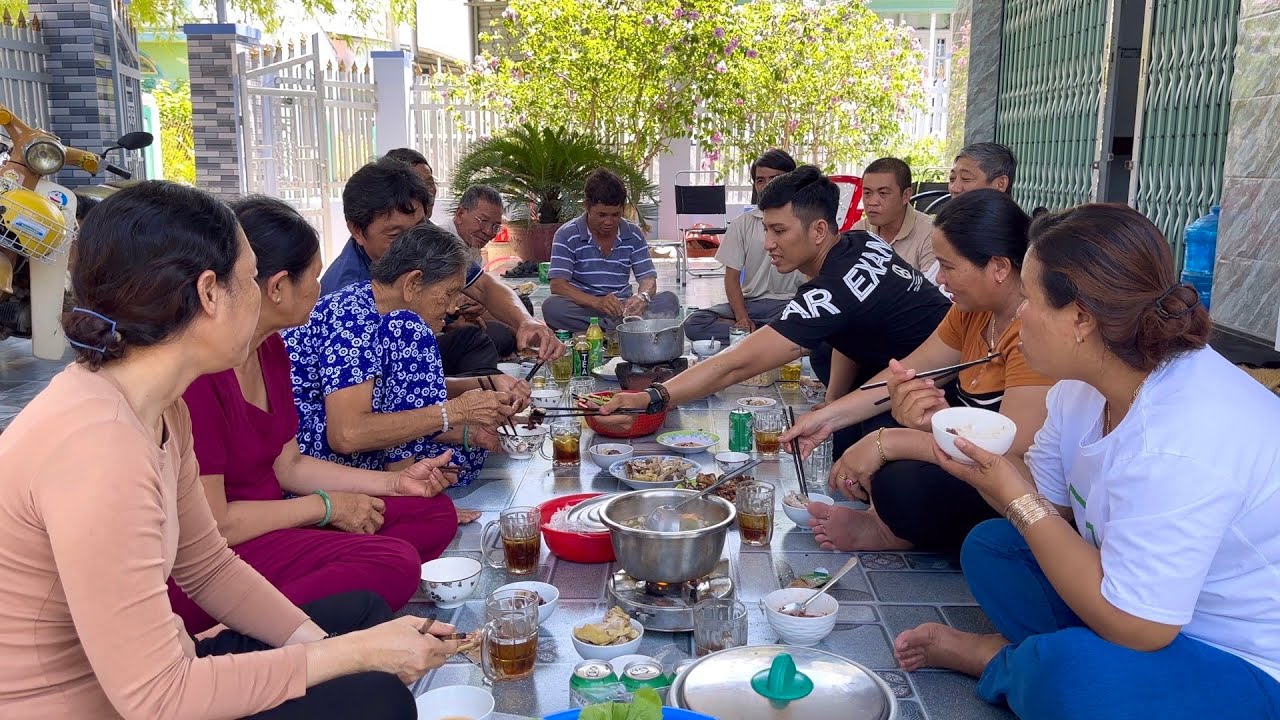 GHÉ NHÀ DÌ 5 CHƠI HỌP MẶT GIA ĐÌNH AI CŨNG MẮC CƯỜI VÌ NGOẠI CẮT TÓC NGẮN QUÁ HỢP