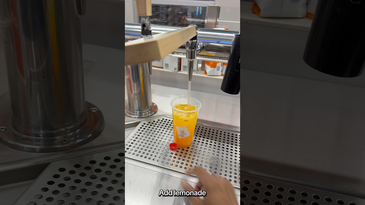 Medium mango pineapple refresher with lemonade 