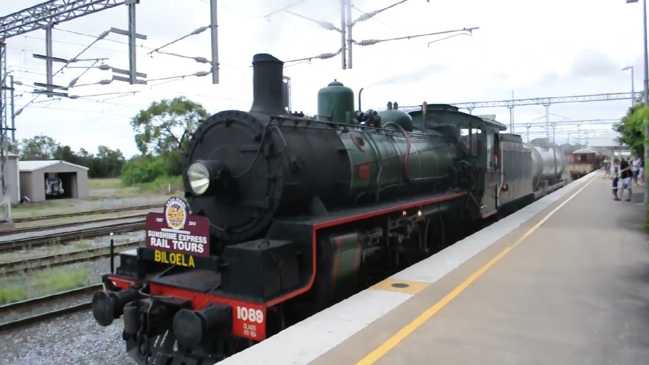 Steam train Gladstone Station 17/03/2011