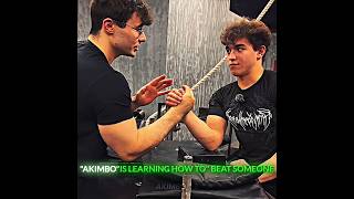 "AKIMBO"IS LEARNING😱😑HOW TO" BEAT SOMEONE#armwrestling#akimbo#farning#shorts#video#viral