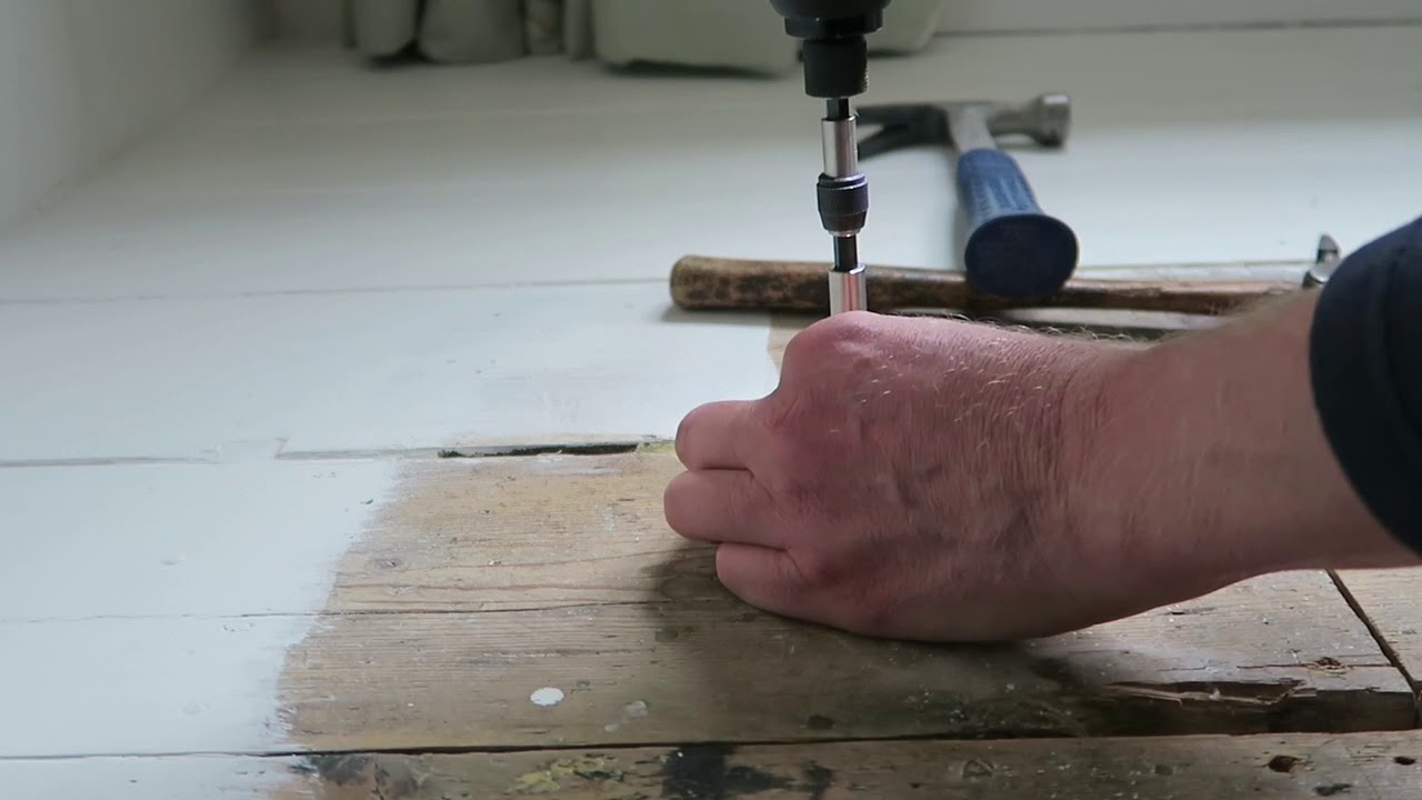 Lifting A Floorboard The Correct Way Youtube