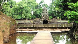 Koh Neak Pean Temple , Island Neak Poan Temple , Cambodia Ancient Temple