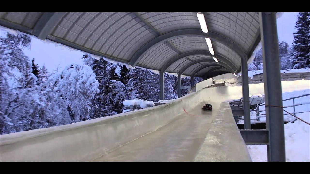 Skeleton-Austria - YouTube