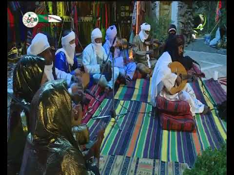 أحد نجوم الكلمة واللحن على آلة العود في تاسيلي نازجر آمود أق إبراهيم تافكيك المجاهدن ينصرتن يلى 