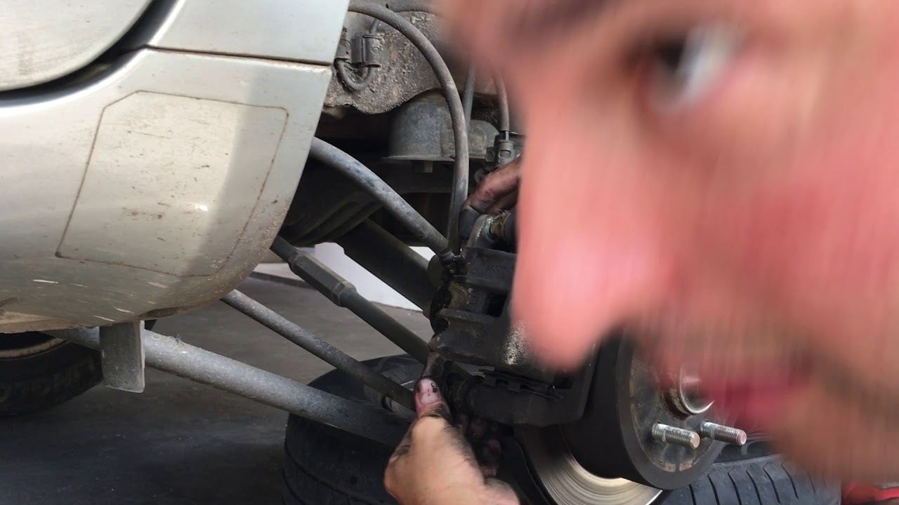 Troca das pastilhas traseira TUCSON 2013