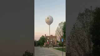 Short Tour Of Downtown Eldora, Iowa By Foot