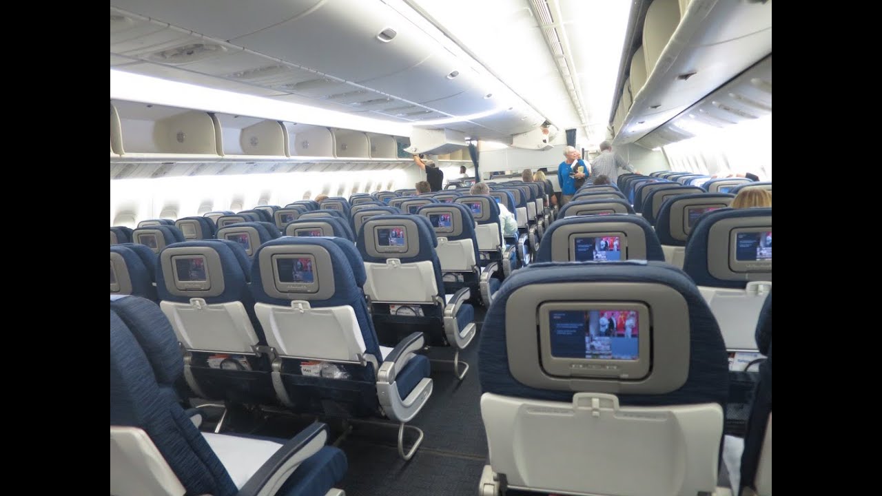 United Airlines 777 200 Economy Plus Trip Report Iad Bru 60fps
