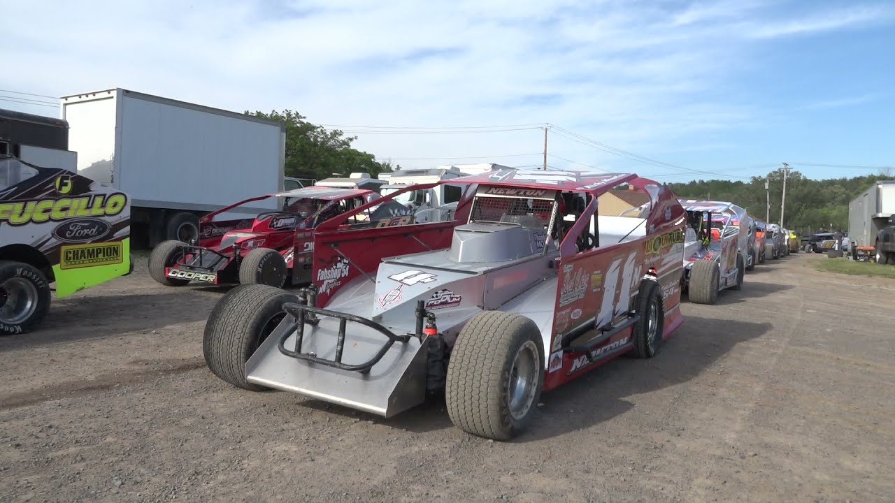 DIRTcar Sportsman in staging area at Land of Legends Jun 5 2021