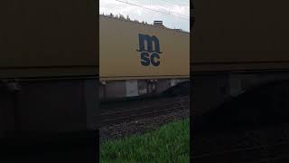 beacon  vectron met containertrein bij Overweg hoogbrugstraat #train #trainspotting  #nmbs #sncb