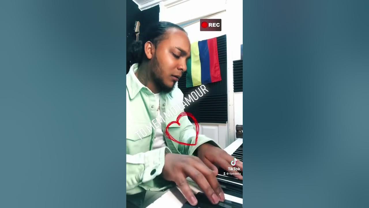 To mem mo lamour (piano version) - YouTube