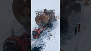 Giant Oil Rig Transport on a Frozen Lake Goes Wrong 😳