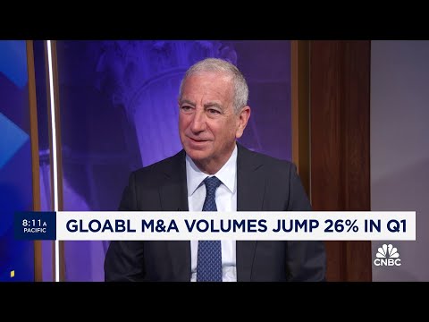 Ken Moelis: Risk of post-election rate hike is possible if inflation stays sticky Episode cover