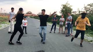 Парень И Девушка Танцуют Очень Красиво В Кавказе 2018 (Аварская Песня) Парень И Девушка Танцуют Очень Красиво В Кавказе 2018 (Аварская Песня)