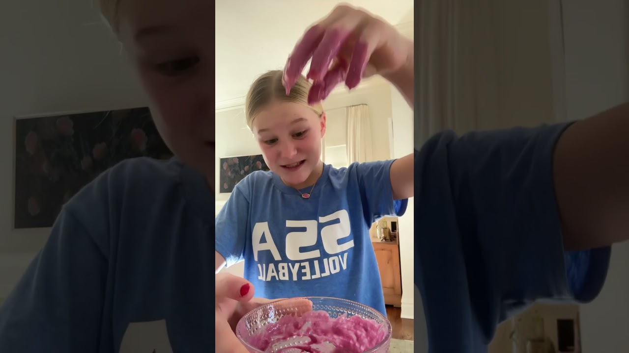 Make slime with me!￼ 