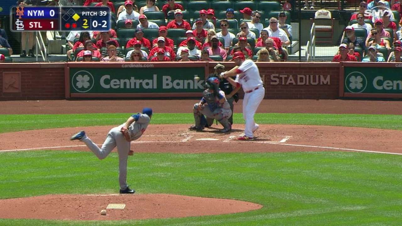 Lance Lynn Retires 19 Straight in Win vs. White Sox in 1st Start with Yankees