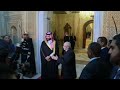 الأمير محمد بن سلمان يبدأ زيارة مثيرة للجدل الى تونس