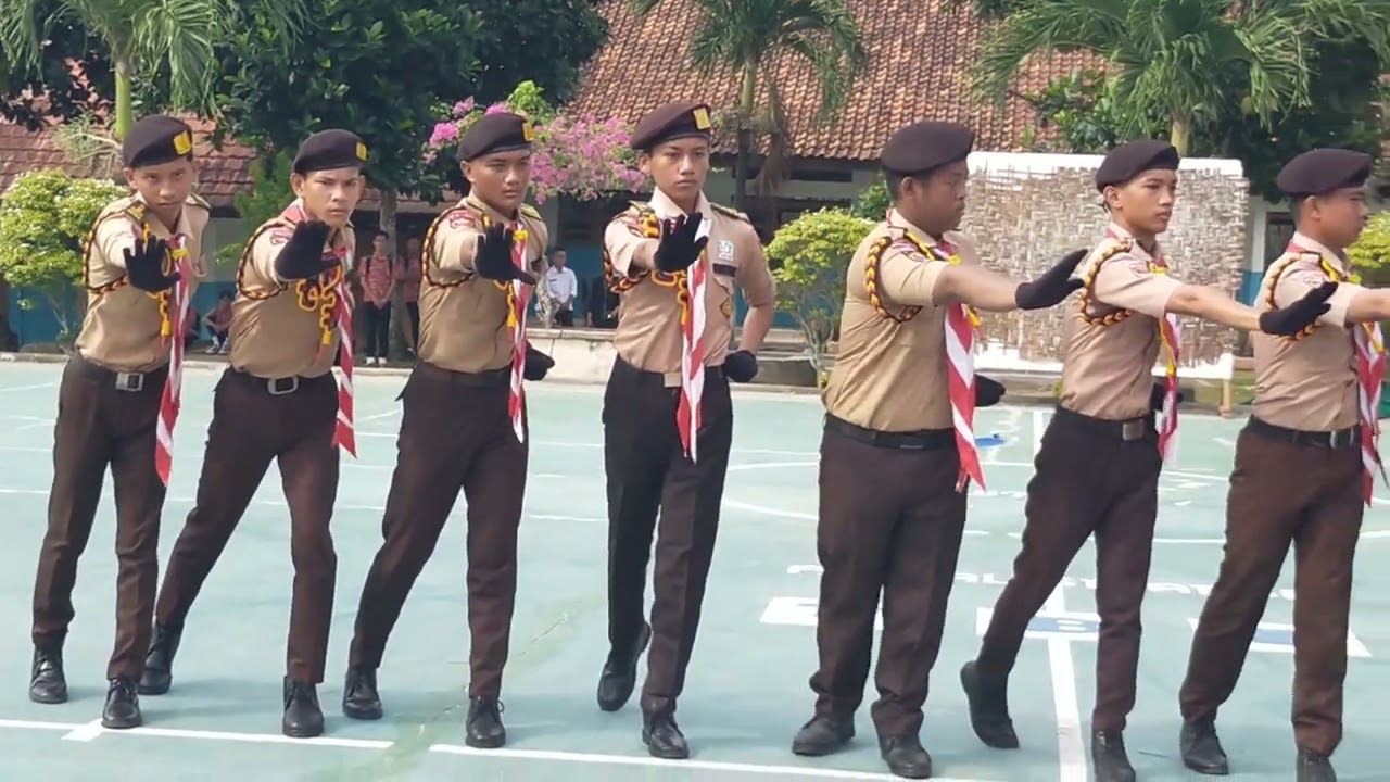 demo ekskul Pramuka SMAN 1 Tulang Bawang Tengah