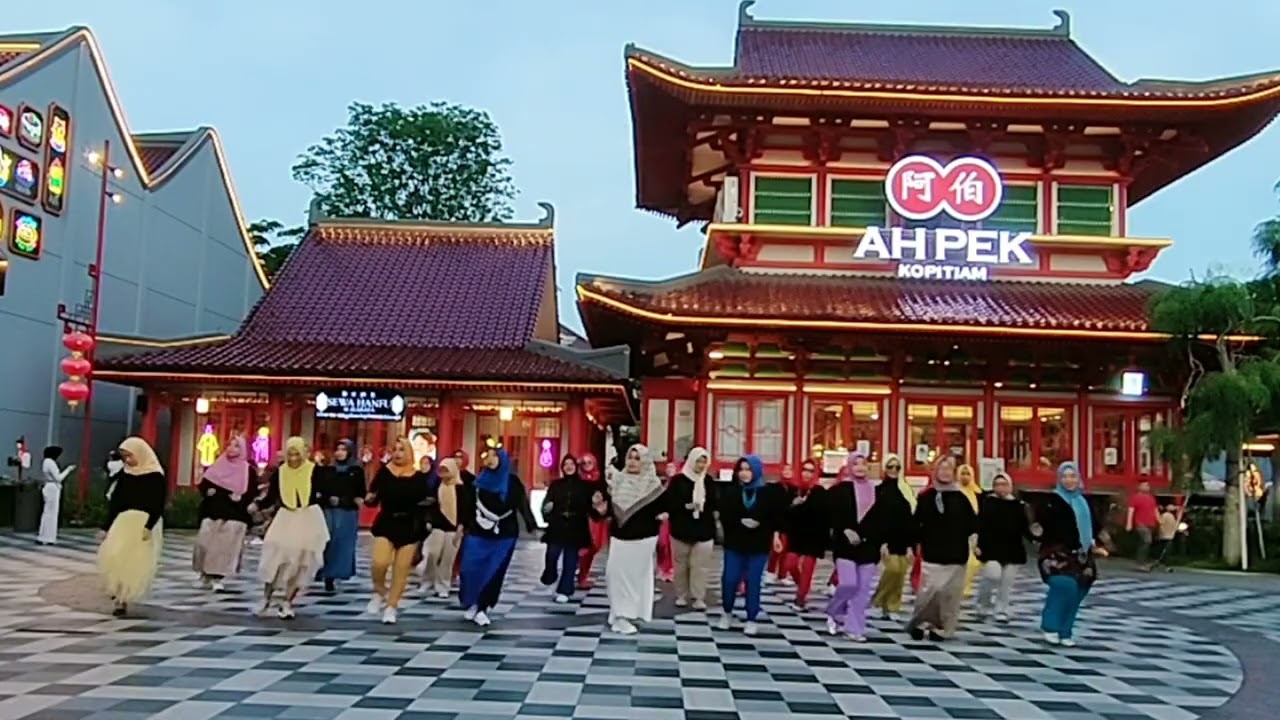 TABOLA BALE LINE DANCE || SANGGAR MARSHA & YOGABELLONA