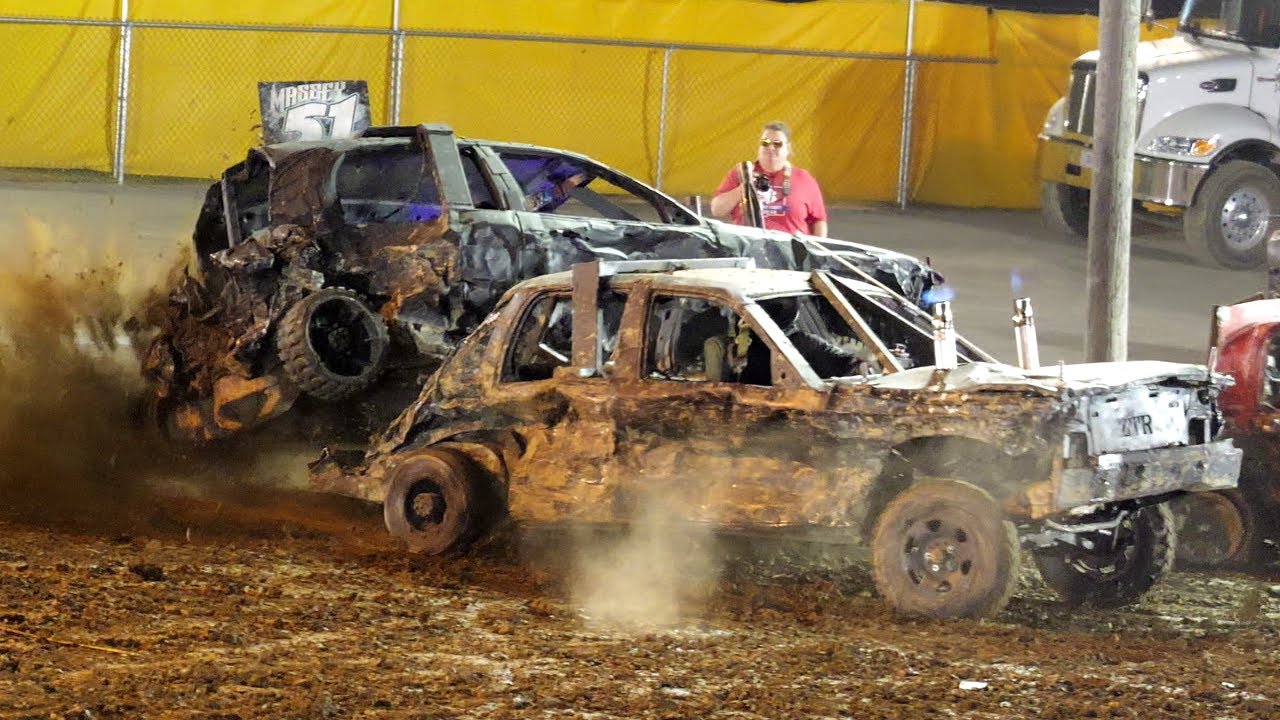 2025 Wyandot County Fair Demolition Derby - 6 classes