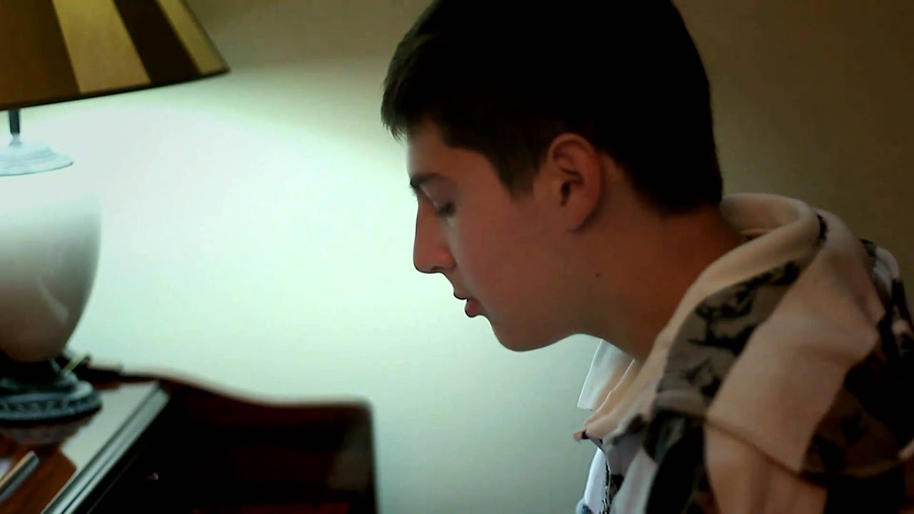 Canon T2i + Sennheiser MKE 300 w/ACG hack