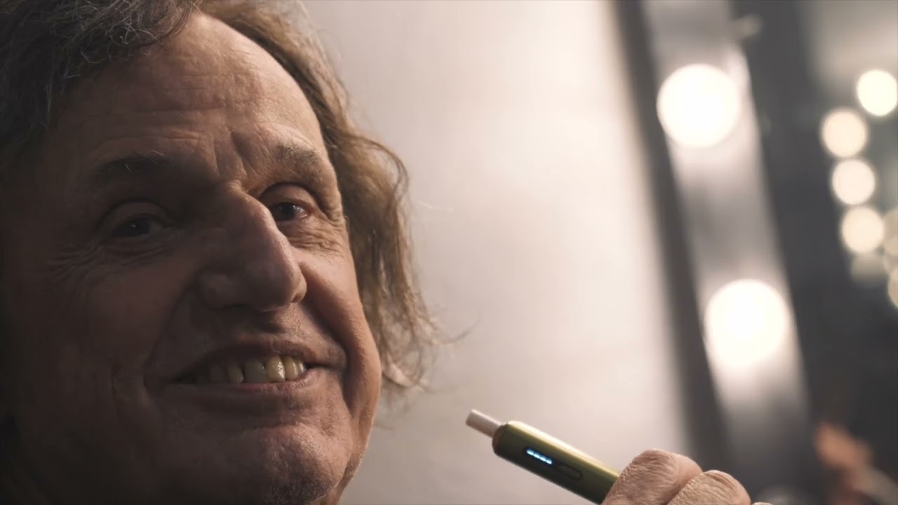 O Γιώργος Νταλάρας και ο Βασίλης Παπακωνσταντίνου για 2η χρονιά στο VOX!