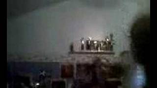 Screamo dance
