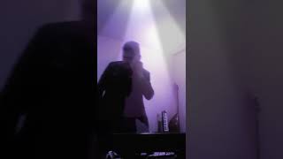 Yalan Olan Sensin Aşkımız Değil