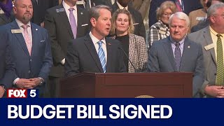 Kemp signs new state budget with kickbacks for Georgia taxpayers