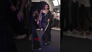 Ladki Badi Anjani Hai Sharukh Khan U0026 Kajol shorts viral shortsfeed trending bollywood song