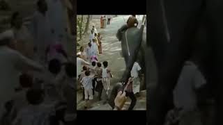 Touch and hold a clip to pin it. Unpinned clips will be deleted after 1 hour.