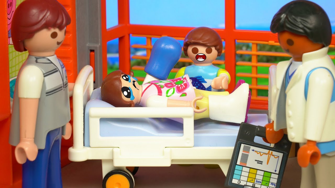 Playmobil po polsku Wesołe przygody bliźniaków Klary i Kuby noga w gipsie odc 24