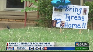 Family, friends hold prayer vigil for missing Jacksonville teen