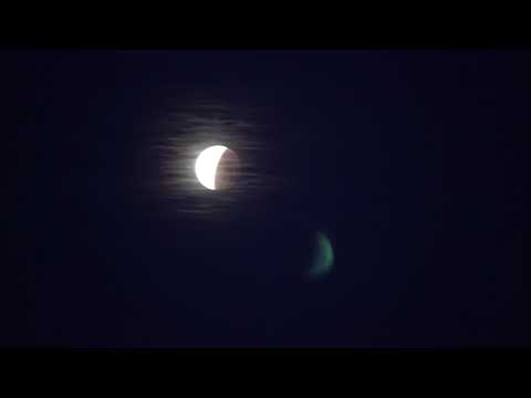 MOON  تصوير خسوف القمر (ظل الارض الكروي على القمر)