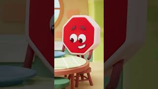 First Things First | Coding For Kids - Cartoon | Wonderblocks (S1 E15 1, L1)