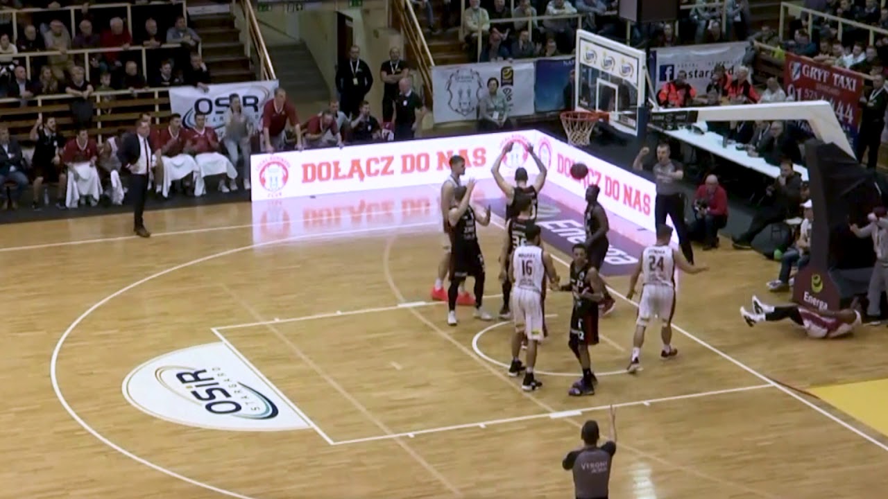 6 punktów w 3 sekundy! Anthony Hickey! 