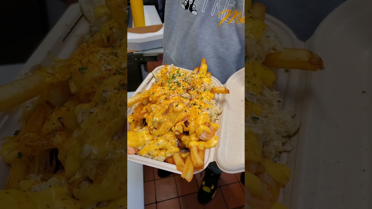 Lemon Garlic Shrimp & Crab fries 