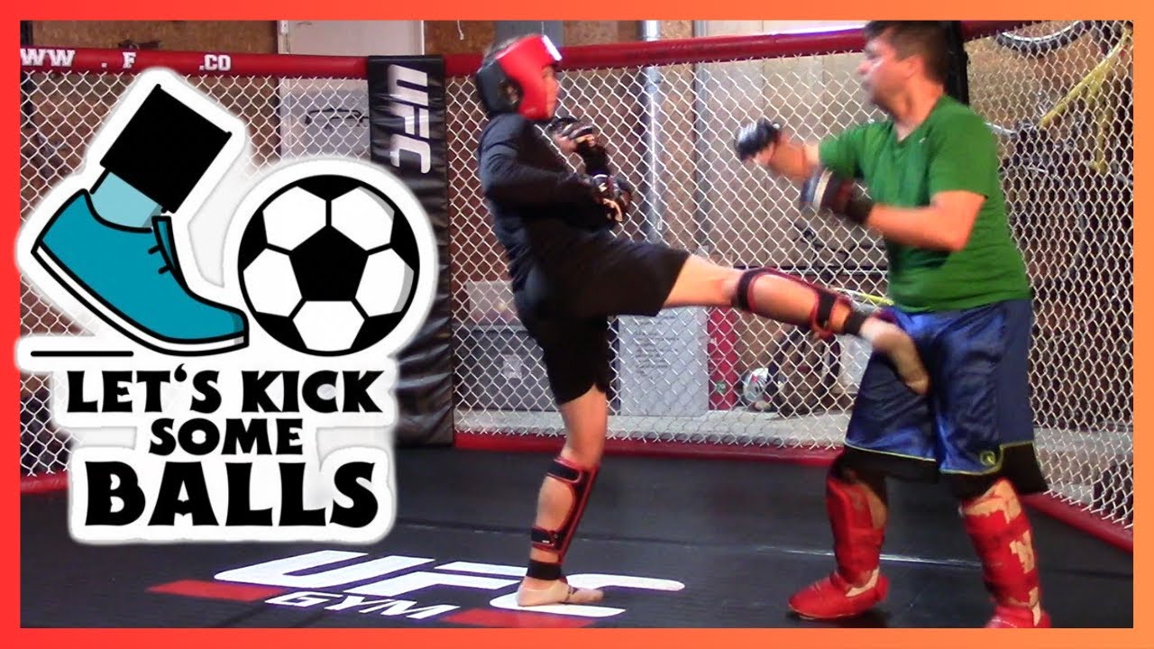 🥊🥋 Painful Groin Kicks I should be a Soccer player MMA Sparring