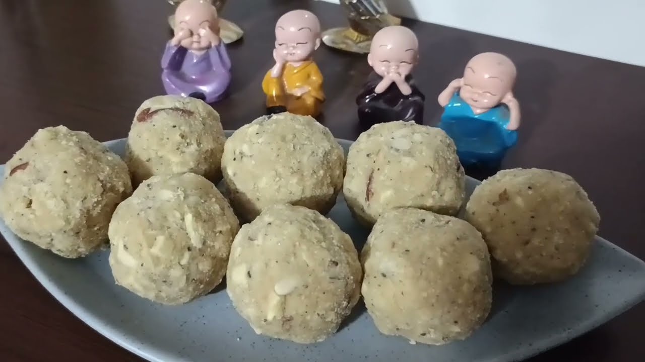 ताकत से भरपूर ड्राय फ्रूट गोंद के लड्डू 💪  #GondLaddu #DryFruitLaddu #HealthyFood #IndianSweets #