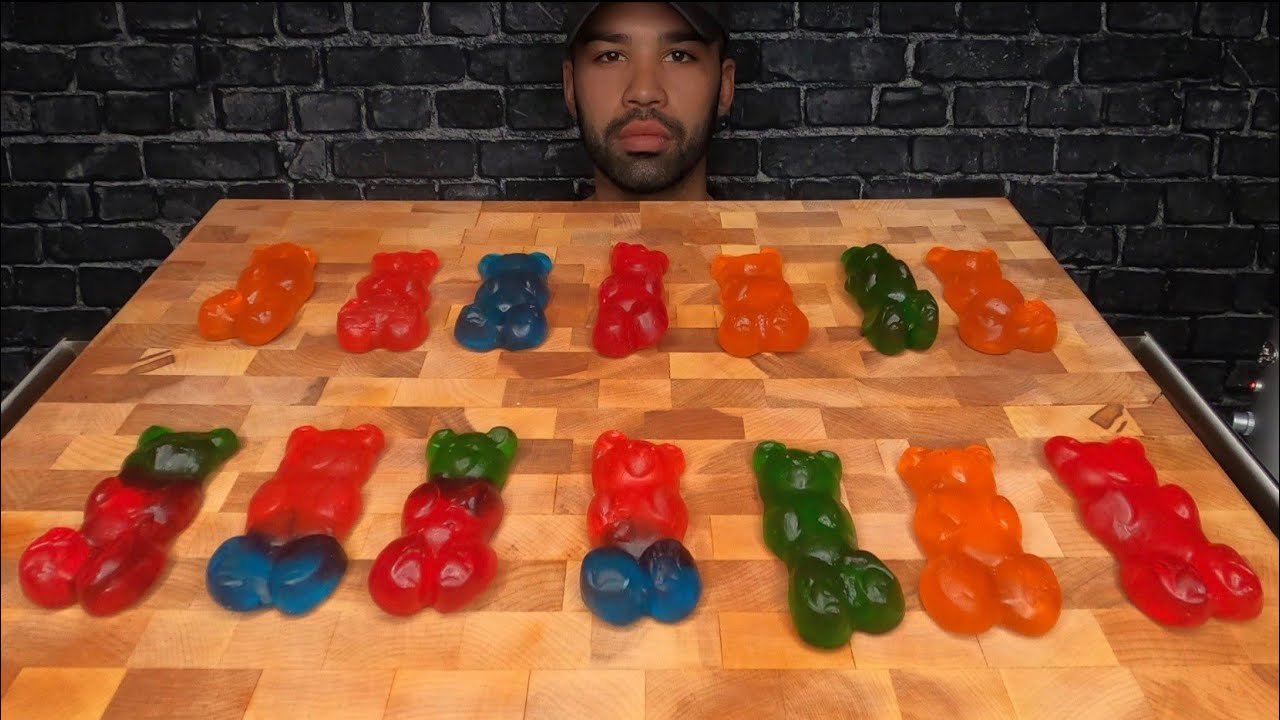 (ASMR) GIANT GUMMY BEARS MUKBANG YouTube