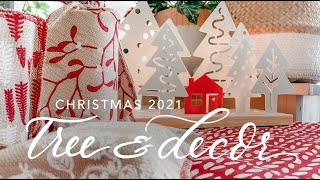 CHRISTMAS TREE &amp; SCANDINAVIAN DECOR | Houseplant lovers&#39; home styling this festive holiday season