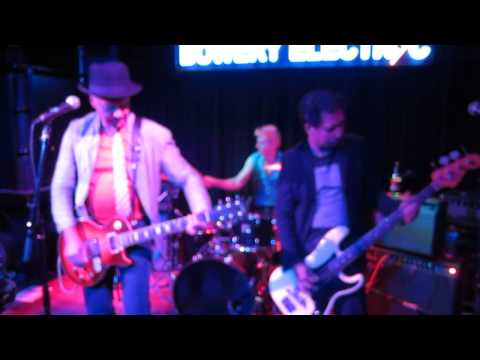 WALTER LURE - "All By Myself" (Bowery Electric, NYC/8-26-15)