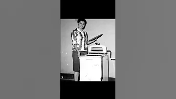 الفنانة ليلي طاهر و اعلان الغسالة 