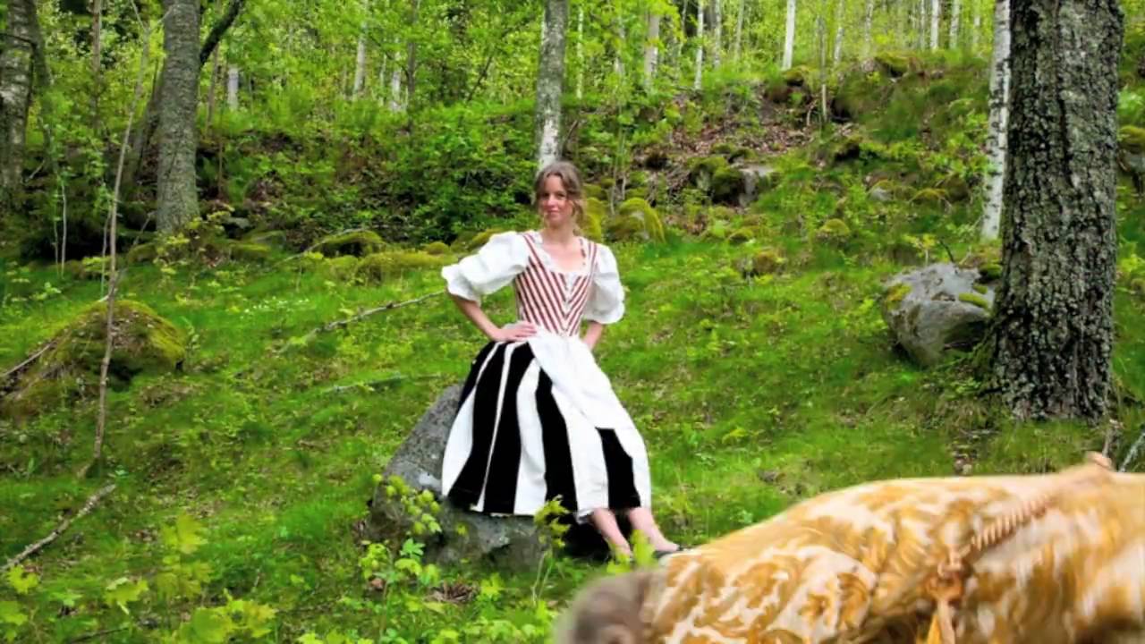 den-j-ktade-springer-omkring-av-ludvig-holberg-sommarspel-augusti
