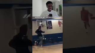 get him on stage NOW