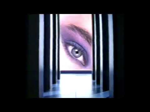 Luxury Elite — luxury elite : blue eyeshadow
